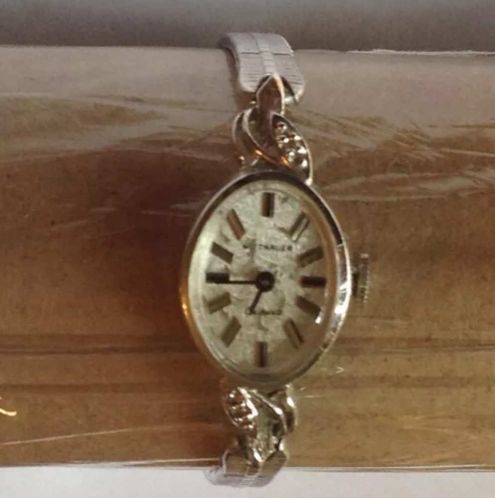 Vintage Wittnauer Ladies Wristwatch